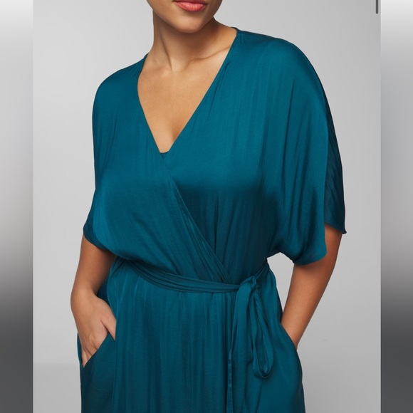 NWT - Satin Robe - Picture 2 of 5